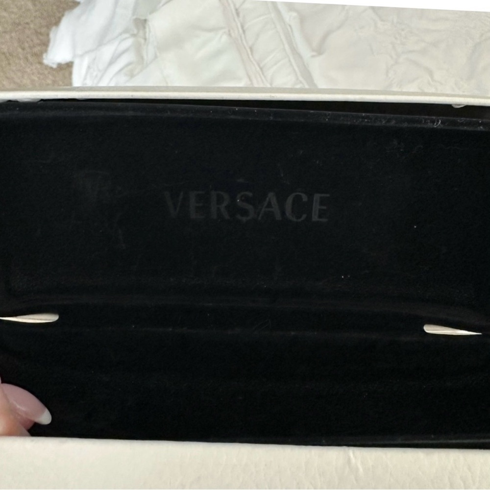 Versace glasses and cases. Slight RX - Picture 14 of 14